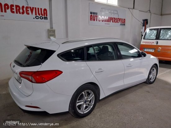 Ford Focus Sportbreak Trend+ 1.5 Ecoblue 120 cv de 2019 con 198.809 Km por 9.490 EUR. en Sevilla