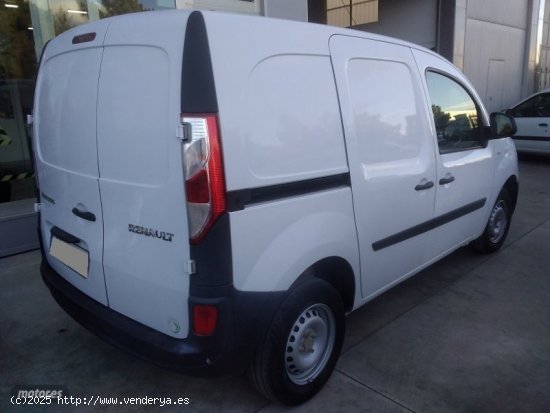 Renault Kangoo FURGON 1.5 DCI 75 CV. de 2019 con 197.000 Km por 7.900 EUR. en Murcia