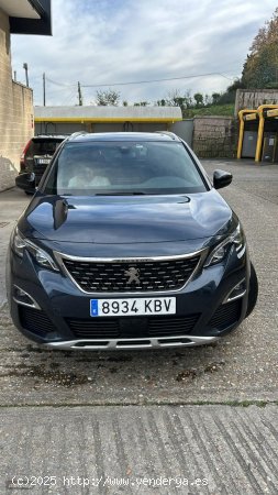 Peugeot 5008 Blue HDI GT Line 120 cv de 2017 con 139.000 Km por 17.950 EUR. en Pontevedra