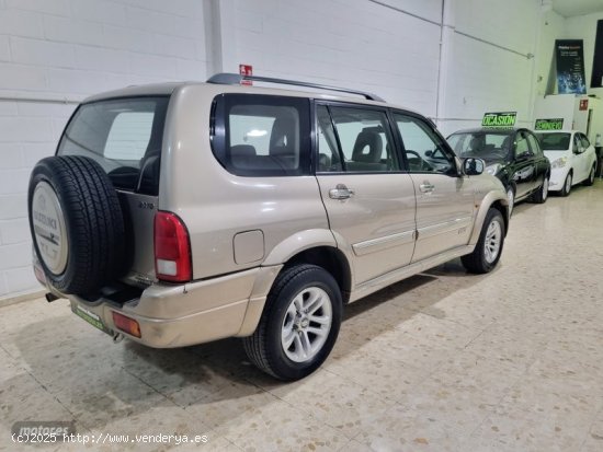 Suzuki Grand Vitara Xl-7 de 2005 con 120.000 Km por 5.500 EUR. en Sevilla