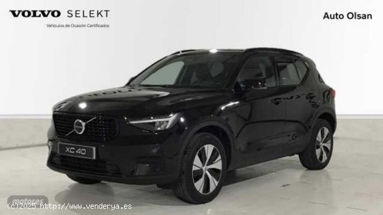  Volvo XC40 Plus, B3 Mild Hybrid, Gasolina, Dark de 2024 con 8.000 Km por 37.900 EUR. en Burgos 