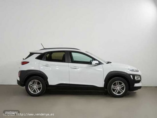 Hyundai Kona 1.0 TGDI Klass 4x2 de 2021 con 32.400 Km por 17.490 EUR. en Cadiz