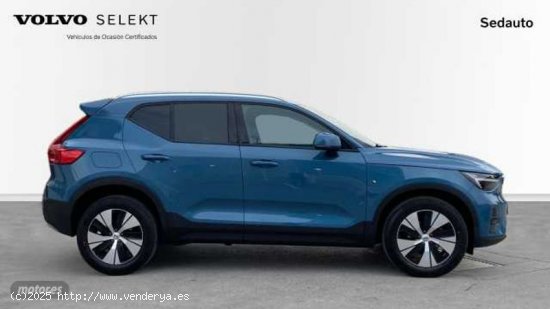 Volvo XC40 XC40 Core, T2 automatico, Gasolina de 2022 con 30.786 Km por 28.999 EUR. en Murcia