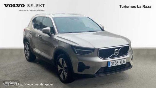 Volvo XC40 TODOTERRENO 1.5 T2 CORE AUTOMATICO 129CV 5P de 2023 con 28.352 Km por 31.900 EUR. en Sevi