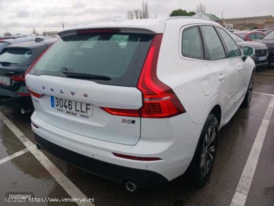 Volvo XC 60 TODOTERRENO 2.0 B5 D MOMENTUM PRO AUTOMATICO AWD 235CV 5P de 2020 con 54.624 Km por 36.9