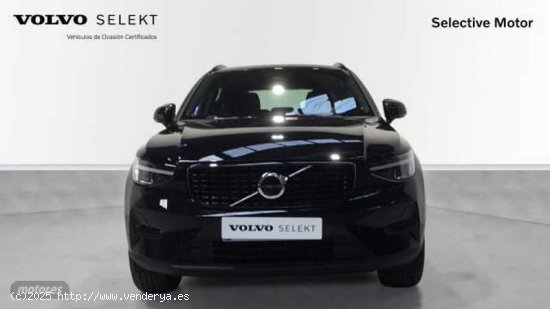 Volvo XC40 XC40 PLUS B3 MILD HYBRID GASOLINA de 2025 con 9 Km por 43.500 EUR. en Cantabria