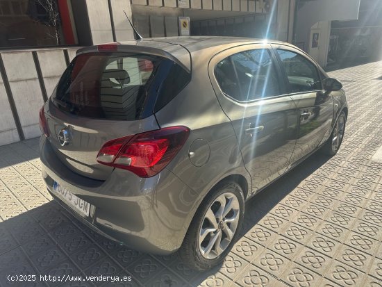 Opel Corsa 1.4 Selective 90 CV - Barcelona