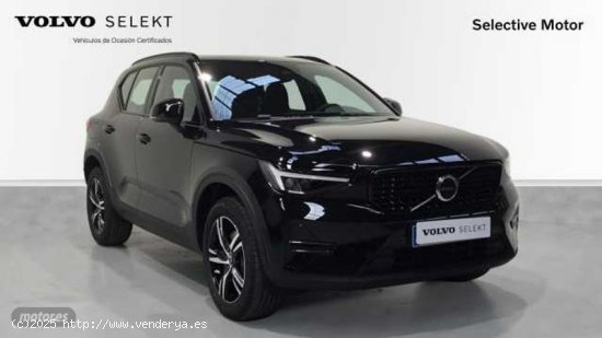 Volvo XC40 XC40 PLUS B3 MILD HYBRID GASOLINA de 2025 con 9 Km por 43.500 EUR. en Cantabria