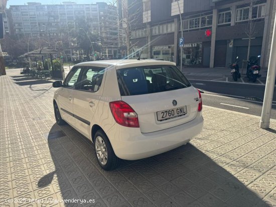 Skoda Fabia 1.2 60cv Young - Barcelona