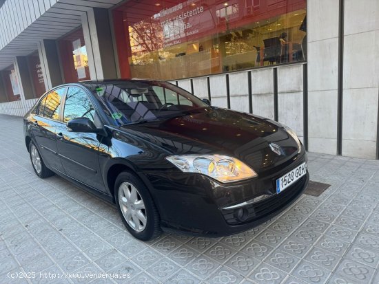 Renault Laguna Expression 2.0 16V 140CV - Barcelona