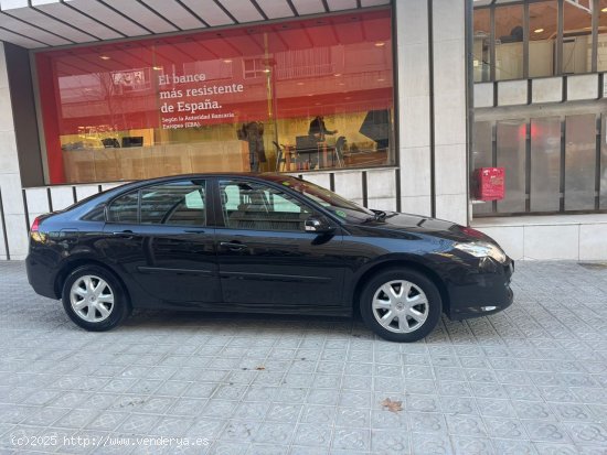 Renault Laguna Expression 2.0 16V 140CV - Barcelona