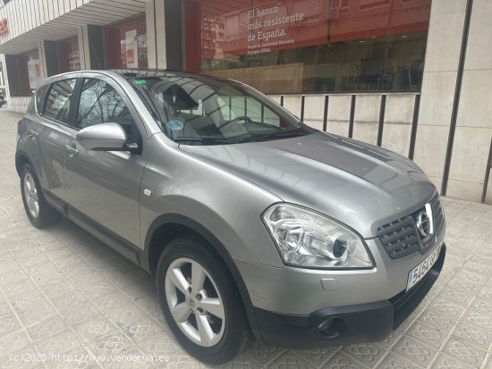 Nissan Qashqai 2.0 ACENTA 4X2 - Barcelona