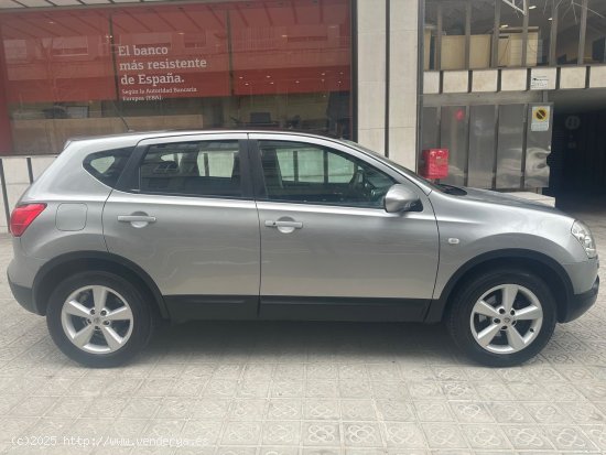 Nissan Qashqai 2.0 ACENTA 4X2 - Barcelona