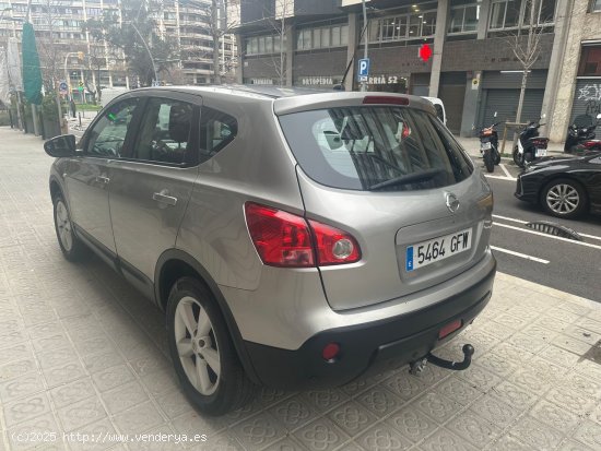 Nissan Qashqai 2.0 ACENTA 4X2 - Barcelona