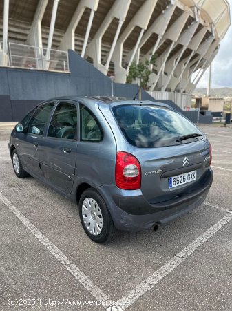 Citroën Xsara Picasso 1.6 SX - 