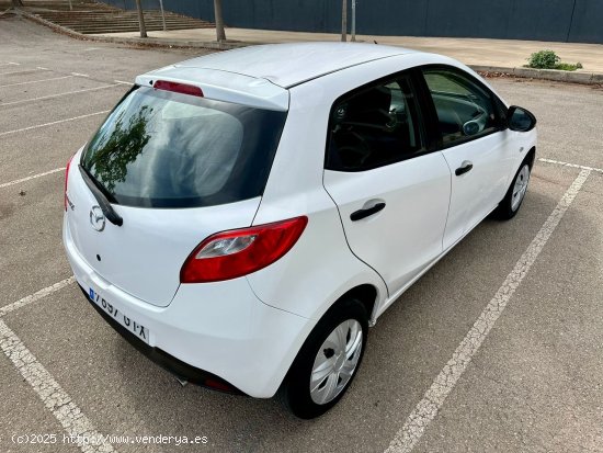 Mazda 2 Active 1.3 - 