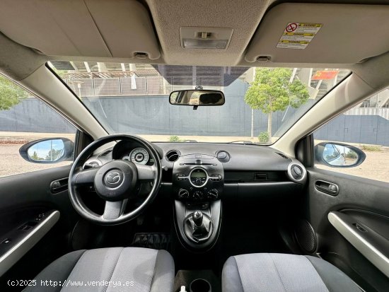 Mazda 2 Active 1.3 - 