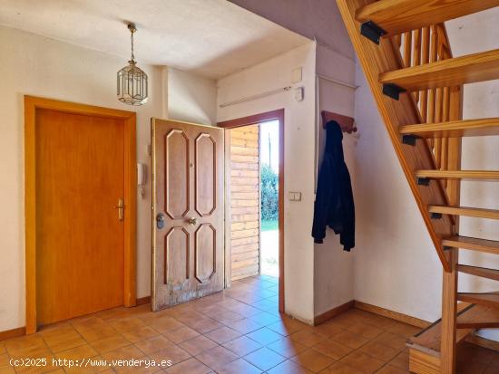 Se vende original chalet en Eurovillas - MADRID