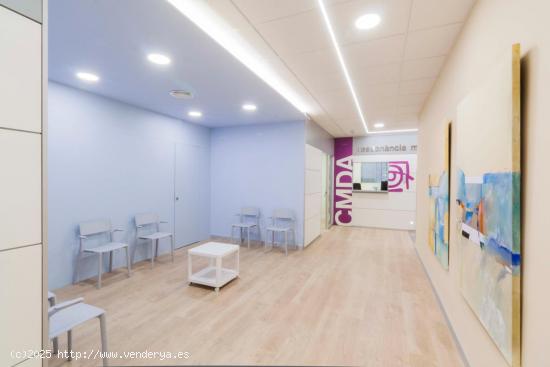 CONSULTORIO  MÉDICO. ZONA HOSPITAL  CLÍNIC. - BARCELONA