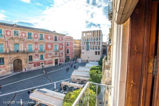 Vivir con vistas a la Catedral de Murcia. - MURCIA