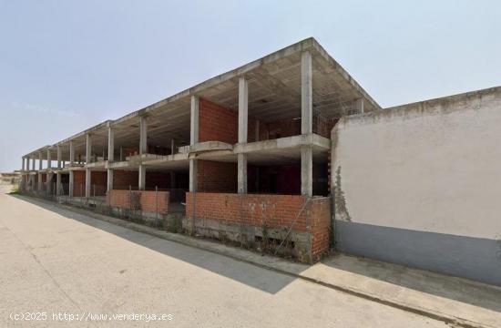 EDIFICO EN CONSTRUCCIÓN PARA 47 VIVIENDAS EN BOROX - TOLEDO