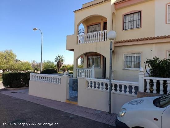  CORNER BUNGALOW IN LA FLORIDA - ORIHUELA COSTA - ALICANTE 