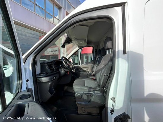 Ford Transit FT 350 L4 - Parla