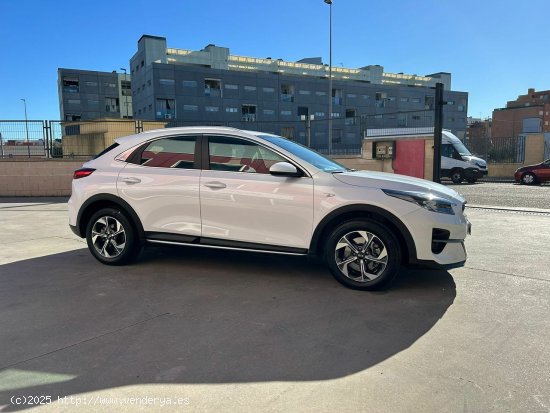 Kia XCeed 1.0 T-GDi Drive 88kW (120CV) - Parla