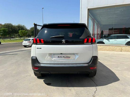 Peugeot 5008 Allure BlueHDi 96kW (130CV) S&S EAT8 - Parla