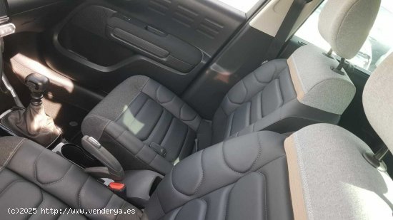 Citroën C3 Aircross BLUE HDI 110 CV SHINE - Ponteareas