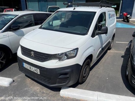 Peugeot Partner PRO STANDARD 600 KG BLUE HDI 100 CV - Ponteareas