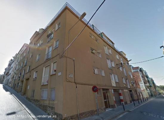  Piso okupado en venta en calle Espriu - BARCELONA 