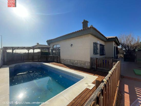 GRAN VILLA CON PISCINA PRIVADA Y APARCAMIENTO EN  GEA Y TRUYOLS (LO SANTIAGO) - MURCIA