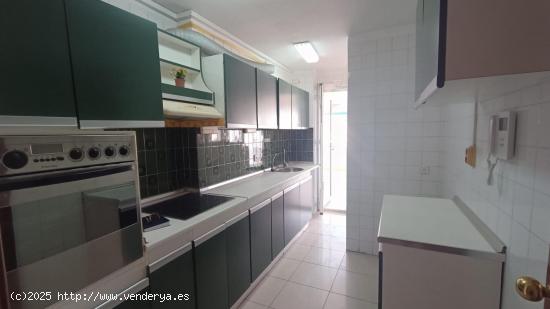  Magnífico ático en venta en la zona del ensanche - ALICANTE 