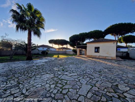 Alquiler de Chalet para Larga Temporada - CADIZ