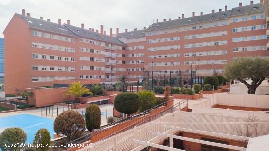 LAS TABLAS. DOS HABITACIONES CON DOS BAÑOS. CON PISCINA - MADRID