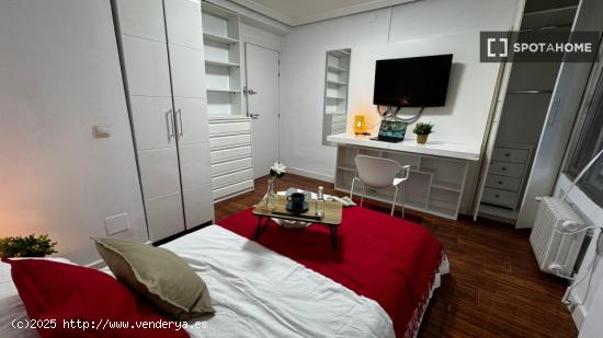 Habitación en piso compartido en madrid. - MADRID