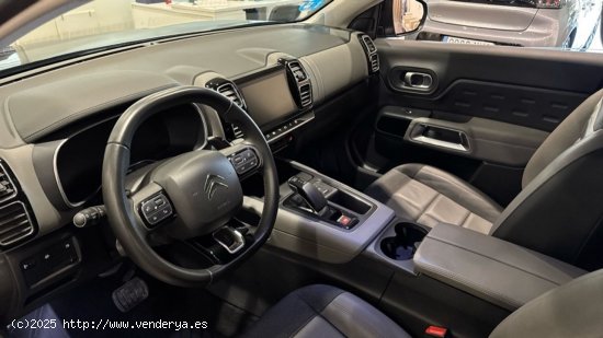 Citroën C5 Aircross  225 e-EAT8 Shine - 