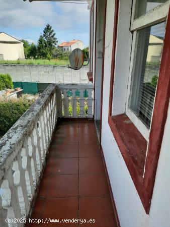 CASA ADOSADA CON FINCA EDIFICABLE PARA REFORMA INTEGRAL EN LA ZONA DE SANTA CECILIA, NARÓN - A CORU