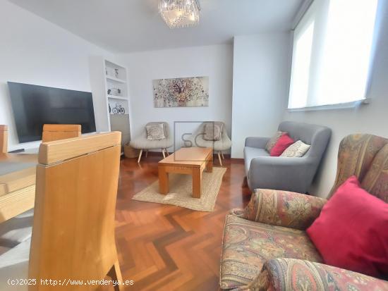 Duplex con ascesor y trastero en Narón - A CORUÑA