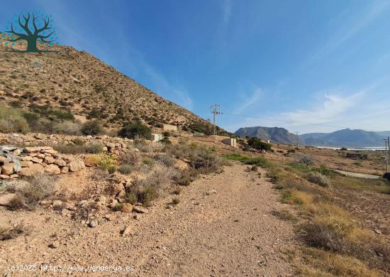 TERRENO RÚSTICO EN ISLA PLANA - MURCIA