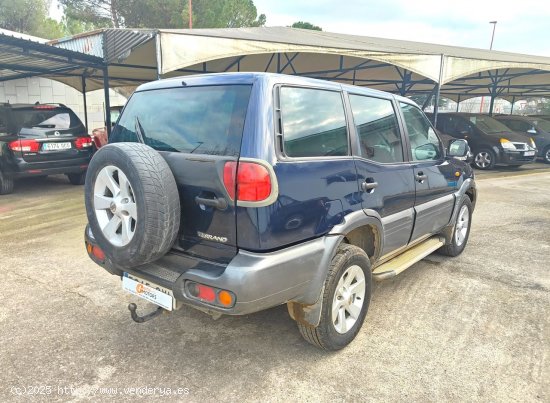 Nissan Terrano 3.0 Di - Cornella de Terri