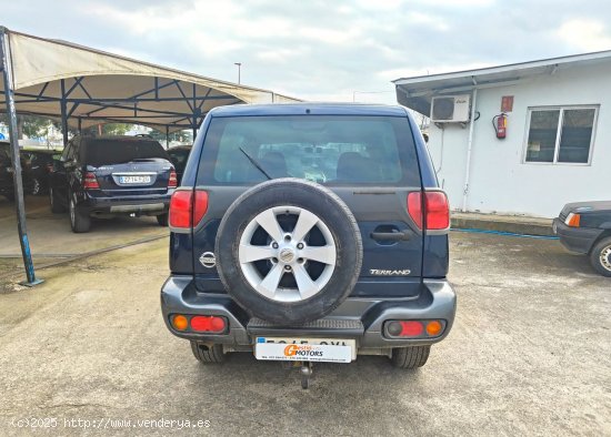 Nissan Terrano 3.0 Di - Cornella de Terri