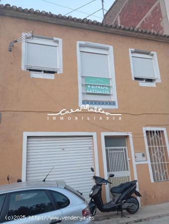  En venta casa de 2 plantas para reformar en Callosa d'en Sarrià - ALICANTE 