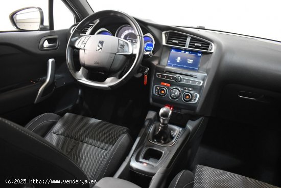 DS Automobiles DS 4 1.6 BLUE HDI 100CV DESIRE - 