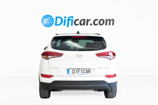 Hyundai Tucson 1.7 DIESEL 115 5P SKY GO - 