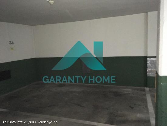 SE VENDE PLAZA DE GARAJE EN ZONA EL VIVERO - CACERES