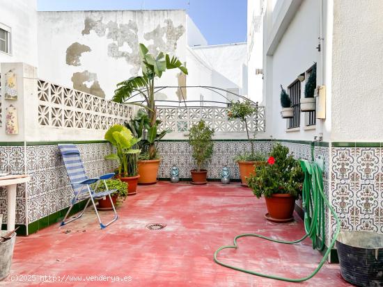 🌟 Tu nueva habitación en el corazón de San Fernando 🌟 - CADIZ