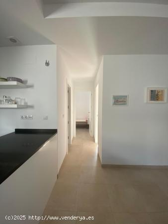 Bonito piso de 2 DORMITORIOS.DISPONIBLE DESDE EL 1 DE MARZO - MALAGA