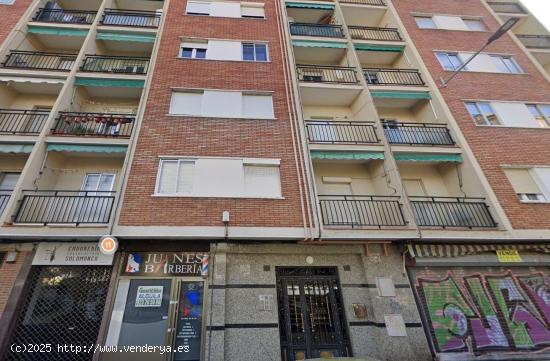 Se vende apartamento OKUPA en Salamanca (Salamanca). - SALAMANCA